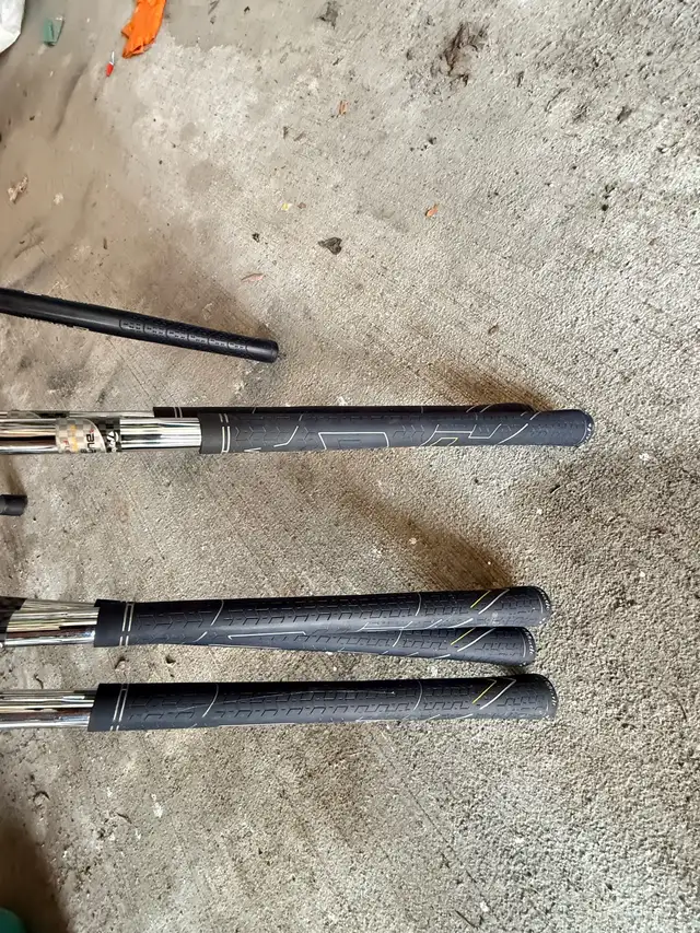 TaylorMade Burner Iron Set in Golf in Markham / York Region - Image 3