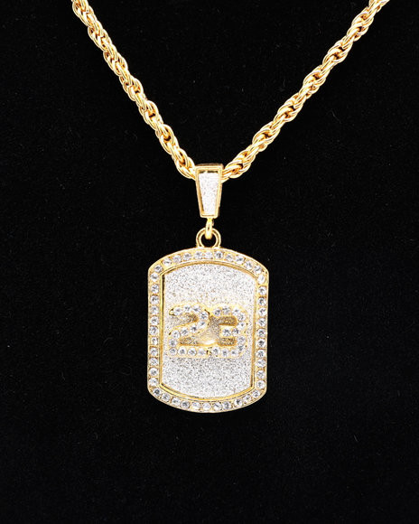 23 jordan 30" Byzantine Chain W/ Crystal Pendant in Jewellery & Watches in St. Catharines