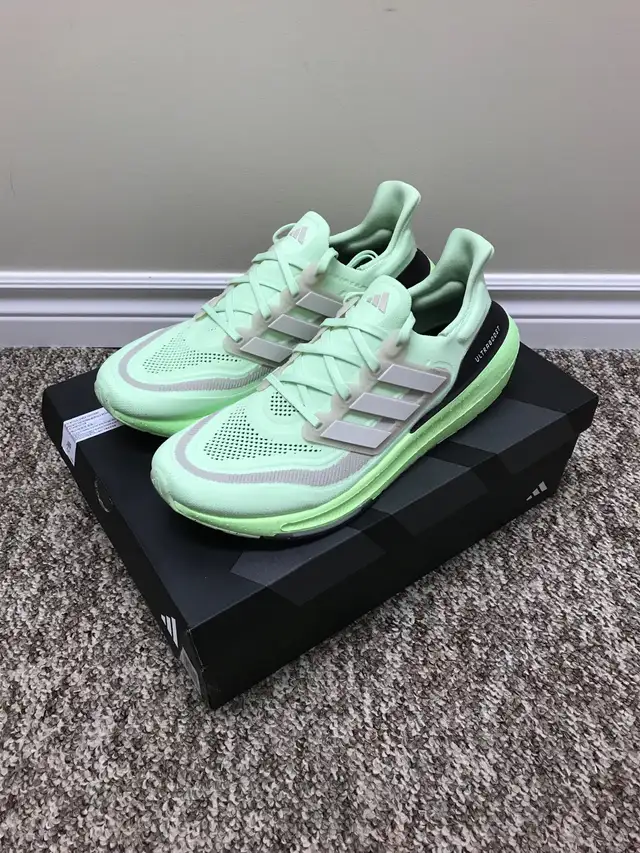 Adidas Ultraboost Light, Men’s Size 11.5, New63234937037057122