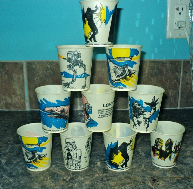 THE EMPIRE STRIKES BACK- VINTAGE 1981 DIXIE CUPS in Arts & Collectibles in Edmonton