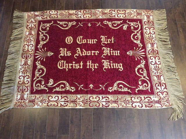 Christmas Decoration Wall Rug 64 x 40 inches in Home Décor & Accents in Fredericton - Image 2