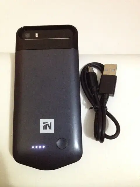 iPhone SE / 5 S / 5 - Power Bank Case in Cell Phone Accessories in Mississauga / Peel Region - Image 3