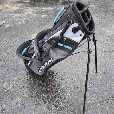 Youth TAYLORMADE Stand Golf Bag with Backpack Straps Cover, View more