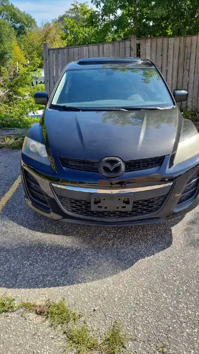 Selling car as is Mazda cx7 2010 Price negotiable
