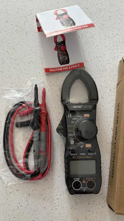 Brand new Digital Clamp Meter Pickup in Riverview No delivery Cash preferred