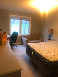 Two rooms for rent  central Whitby