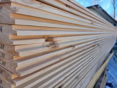 1x8x8 shiplap kiln dry and planed Spruce wood 6 5/8 inches face One board will cover 4.50 square fee...