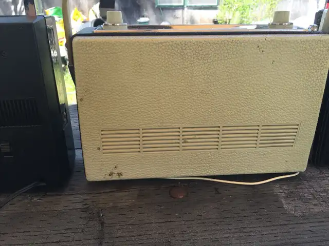 Shortwave radios in General Electronics in Oshawa / Durham Region - Image 9