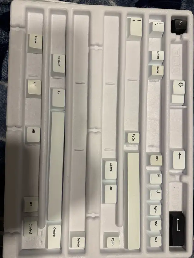 GMK Bleached Keycaps in Mice, Keyboards & Webcams in Cambridge - Image 3