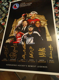 2018 or 2020 fully signed Hockey Hall of Fame #'d Print