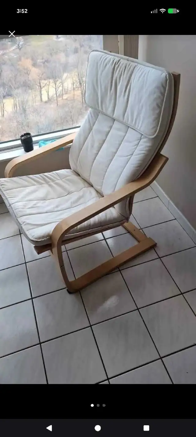 Ikea Poang Chair in Chairs & Recliners in Mississauga / Peel Region - Image 4