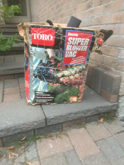 Toro Leaf Blower/Vac, View more