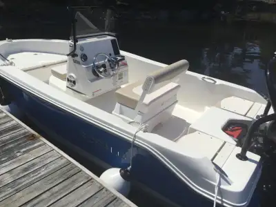 For sale 2018 R160 90 mercury,command thrust upgraded steering Deep V Unsinkable well looked after t...