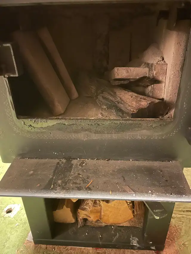 Drolet Deco Nano wood stove  in Stoves, Ovens & Ranges in City of Halifax - Image 4