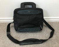 Targus Laptop Bag fits up to 14" wide screen laptops