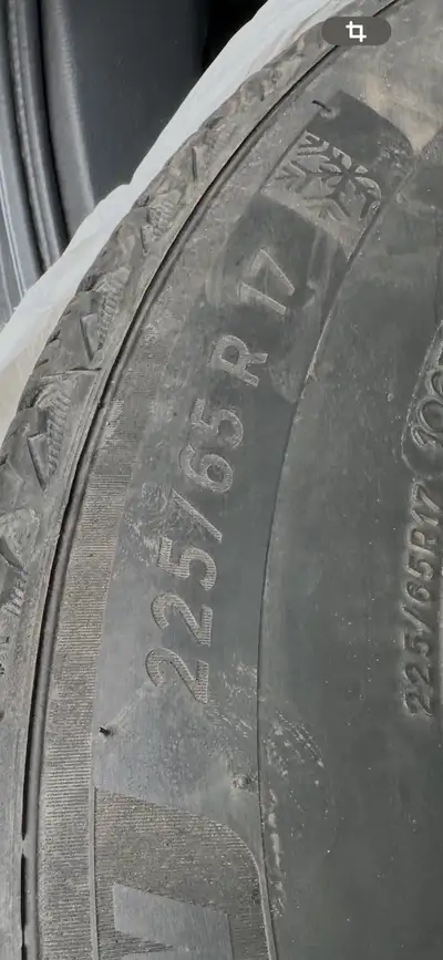 Michelin Winter tires came off a 2021 Rav 4 tires only paid 2500.00 with taxes asking 1200.00 or bes...