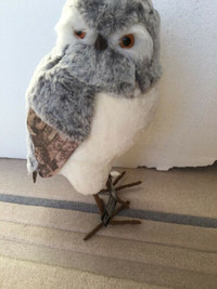 Snow Owl - NWT - great christmas decor