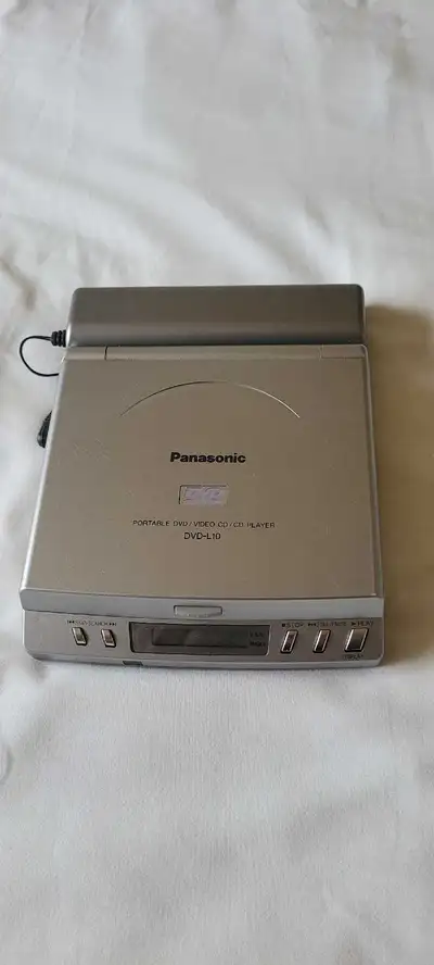 Panasonic portable DVD player DVD-L10  Japan 1998, View more