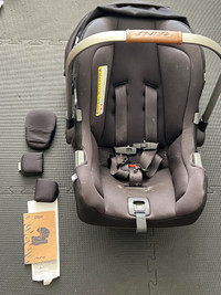 Nuna pipa car seat + base (2021 Model)