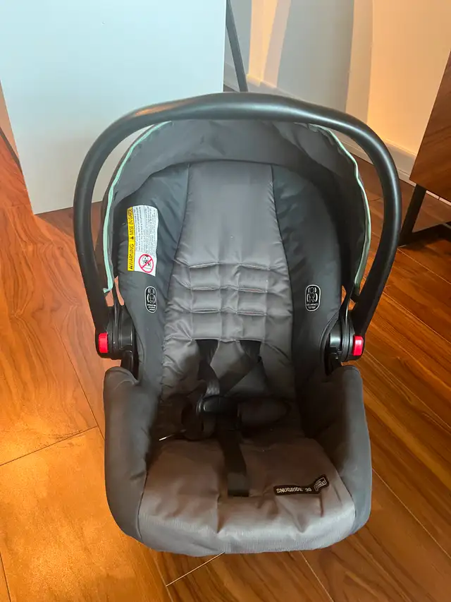 Graco Snugride 30 Infant & Baby Car Seat (2021) in Strollers, Carriers & Car Seats in City of Toronto - Image 3