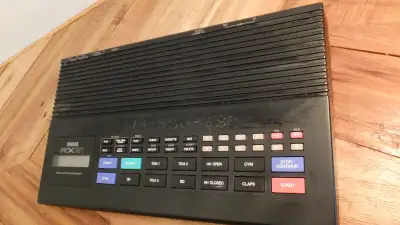 Yamaha RX21 drum machine - 80's vintage, View more