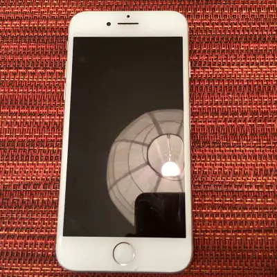 iPhone 7 32gb unlocked, View more