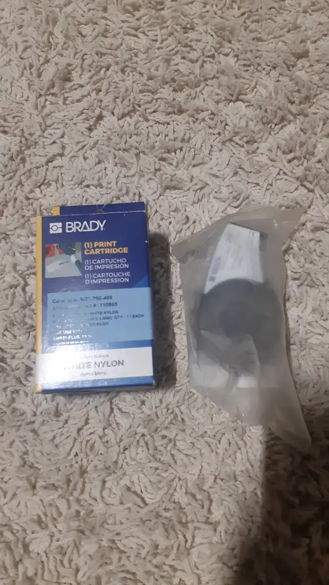 Brady labeler printer in Printers, Scanners & Fax in Owen Sound - Image 3