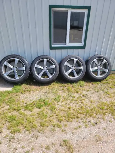 Used winter tires on 19" audi rims. Tires are Centara winter 626 and size is 255/50R19. Tires will f...