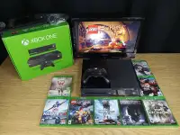 Xbox One 500GB (En Boite) Avec Kinect, 8 Jeux Et 1 Manette