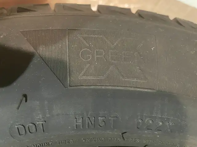 4-Michelin Latitude X-Ice 225/65 R17 Winter Tire  & 4-Nissan Rim in Tires & Rims in City of Toronto - Image 6