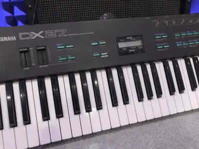 Yamaha DX27 Synthesizer, View more