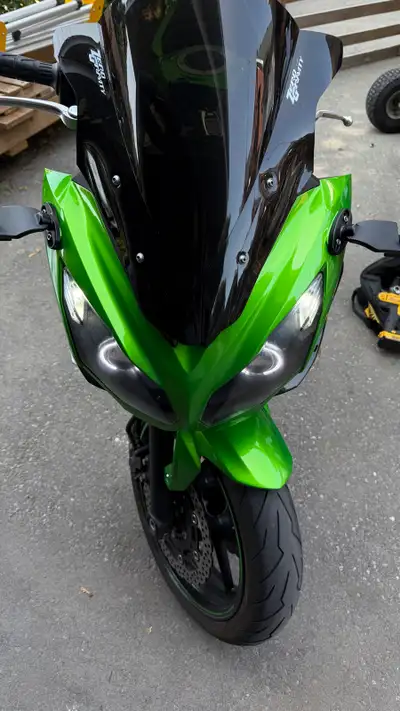 2016 Kawasaki Ninja 650 ABS second owner with a lot of upgrades! Must see! Two brothers carbon exhau...