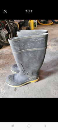 Buffin work rubber boots