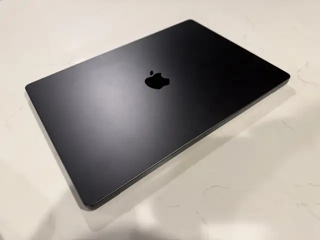 MacBook Pro 16” — M3 Pro | 36GB RAM | 512GB SSD | 100% Battery |64728171807106120