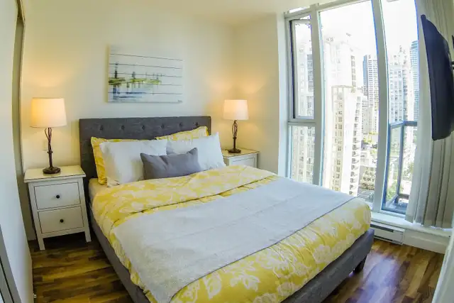 Panoramic Furnished 1BR + Office in Yaletown, All Utilities Incl in Long Term Rentals in Vancouver - Image 6