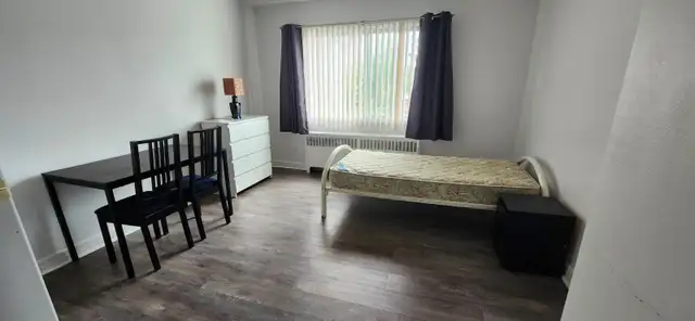 Studio 1 1/2 for rent. Apartment 1 1/2 for rent.