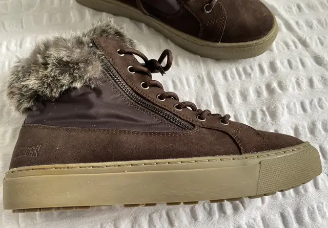 Women’s Cougar Brown Suede Leather Boots *new in Women's - Shoes in City of Toronto - Image 5