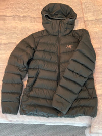 Arcteryx Woman's Down Jacket