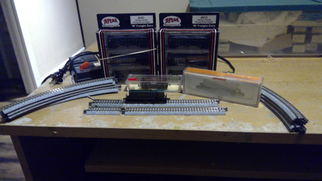 N SCALE COMPLETE STARTER FREIGHT SET in Hobbies & Crafts in Mississauga / Peel Region