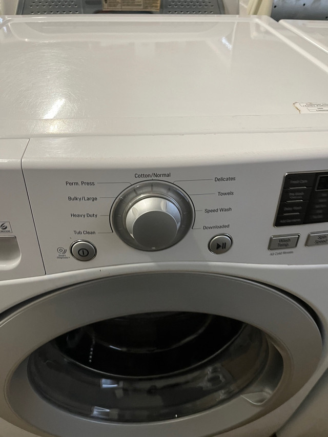 LG front load washer electric dryer white clean working  in Washers & Dryers in Stratford - Image 3