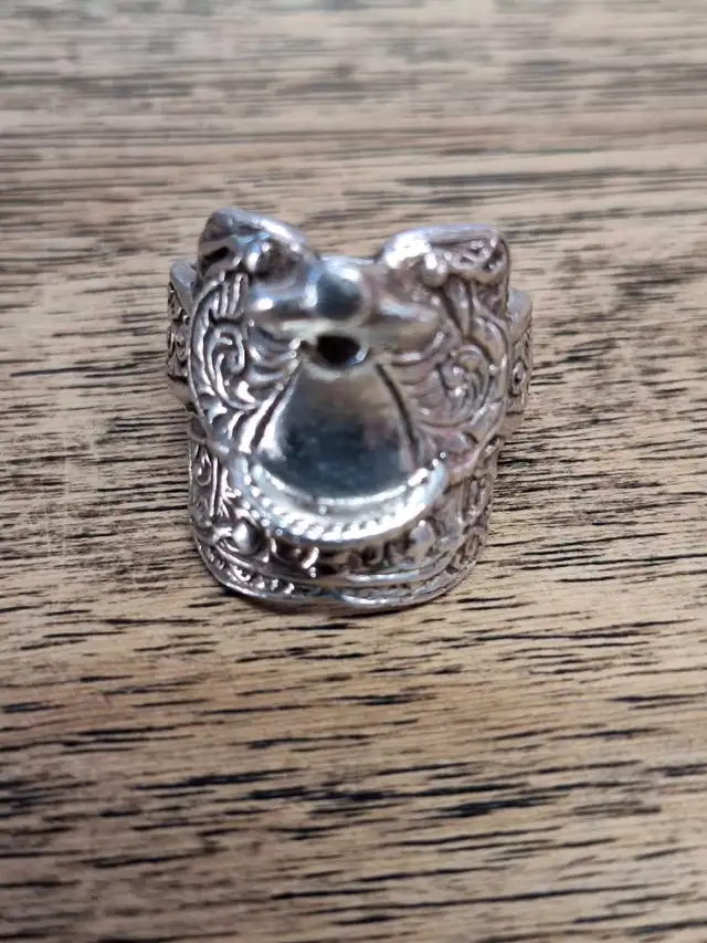 Sterling silver saddle ring63251727975937123
