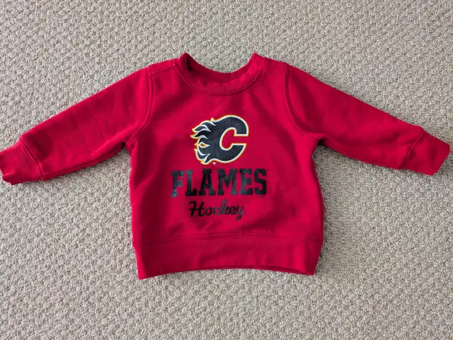 Calgary Flames Sweater 18/24 months
