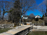 Gananoque Waterfront 2100’ ranch home, acre lot, beach, dock Kingston Kingston Area Preview