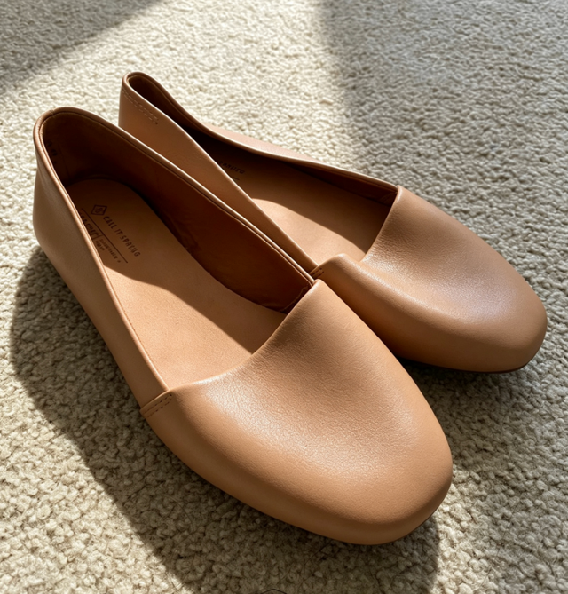 Call It Spring Nude Flat Shoes / Ballet Flats, Size 7
