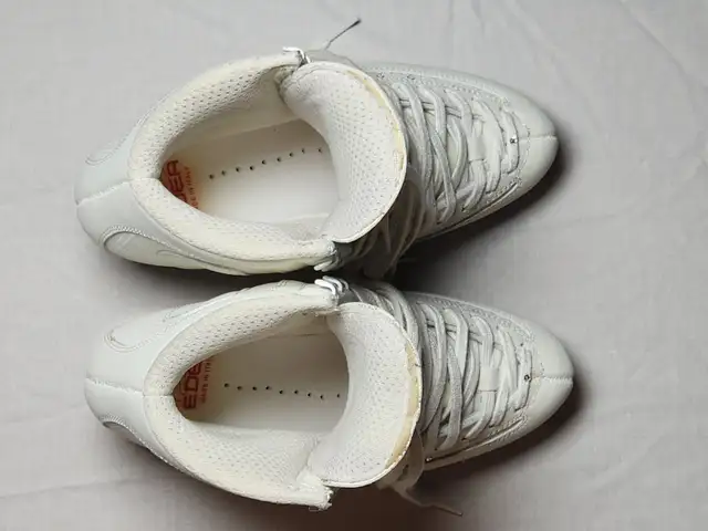 Edea Ice Fly ice skating boots - Size 255C - Excellent Condition in Skates & Blades in City of Toronto - Image 3