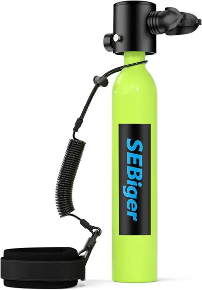 Compact capacity for short dives: This diving tank holds 0.5 liters, supporting 200 bar /37 breaths...