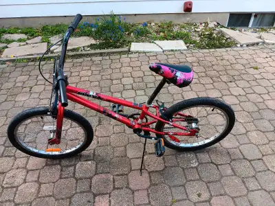 Supercycle Flex BMX bike, View more