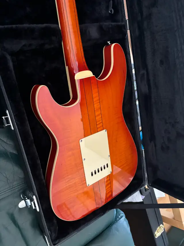 Hamiltone SRV in Guitars in Mississauga / Peel Region - Image 3