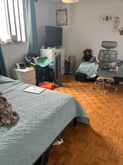2 Bedroom for only $2200. Sublet.