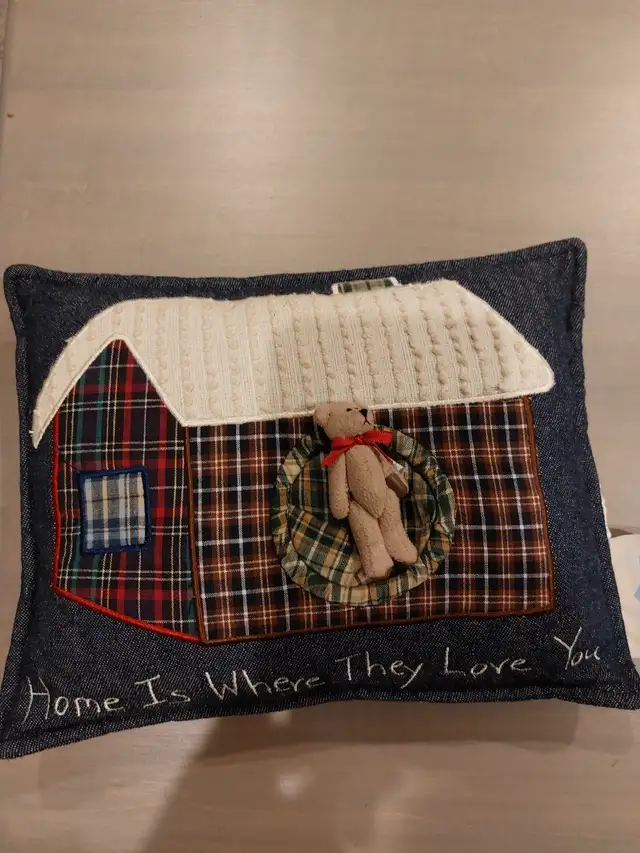Boyd's Bear Pillow
